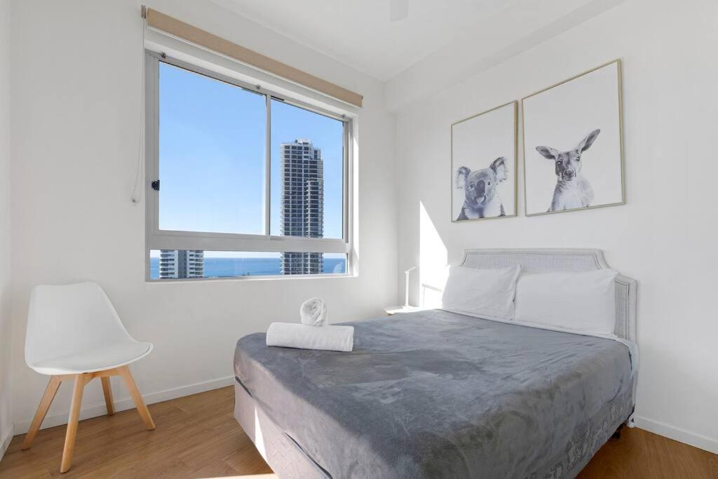 Apartment Mantra High Floor Beach Front Apartment Gold Coast